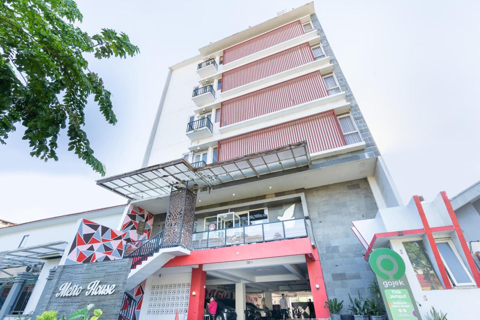 Hotel Super Oyo Flagship 91863 Metro House Surabaja Exteriér fotografie